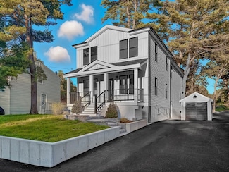 48 Lakeshore Dr, Westwood, MA 02090