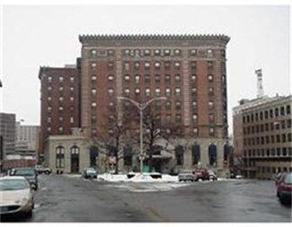 140 Chestnut St Unit 505, Springfield, MA 01103