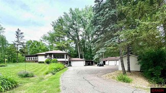24230 3rd Ave, Mankato, MN 56001