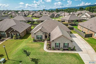 4408 Duskin Ct, Owens Cross Roads, AL 35763