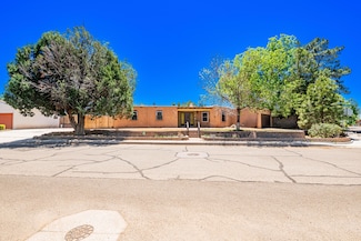 3210 Roma Ave NE, Albuquerque, NM 87106