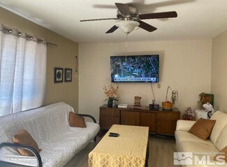 3990 Lakeside Dr, Reno, NV 89509