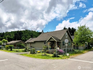250 Oferrell Dr, Carbonado, WA 98323