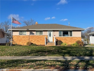 73 E Clearview Ave, Independence, OH 44131