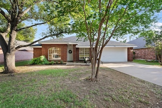 7806 Vail Valley Dr, Austin, TX 78749