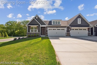 1009 Camellia Cir, Howell, MI 48843