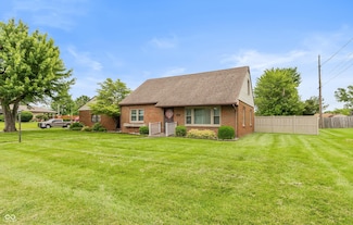 1305 Gaiser Dr, Seymour, IN 47274