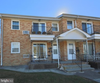 102 Dartmouth Ave, Somerdale, NJ 08083