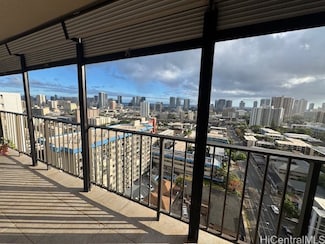 1561 Pensacola St Unit 1806, Honolulu, HI 96822