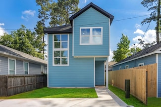 16710 E Forrestal St, Montgomery, TX 77316