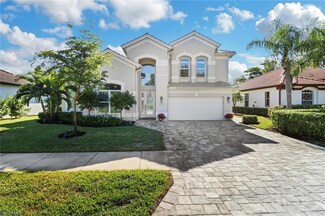 7112 Sugar Magnolia Cir, Naples, FL 34109