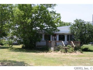 6921 Failing Shores Ln, Three Mile Bay, NY 13693