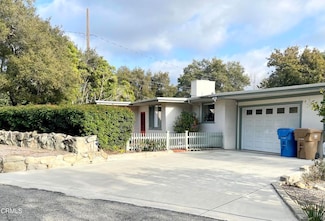 1310 Fern Oaks Dr, Santa Paula, CA 93060