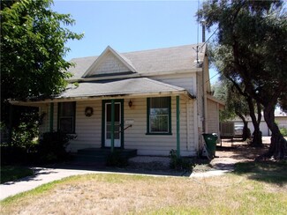 44 E Yolo St, Orland, CA 95963