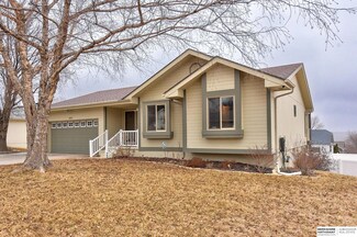 8129 S 69th St, La Vista, NE 68128