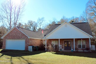 21221 E Trails End Rd, Moss Point, MS 39562