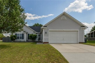 11214 Silver Glen Ln, Charlotte, NC 28262
