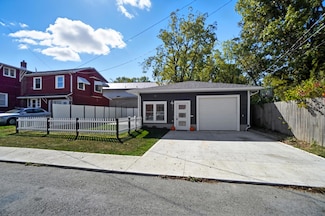 618 W Livingston St, Celina, OH 45822