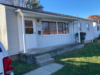 1429 Shady Lane Rd, Columbus, OH 43227