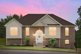 137 Coniston Dr, Clarksville, TN 37040