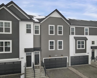 8612 Kenyon Ct NE Unit D, Blaine, MN 55449