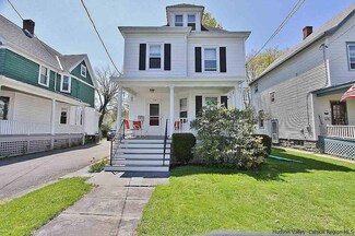 45 Lafayette Ave, Kingston, NY 12401