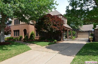 215 E 24th Place, Tulsa, OK 74114