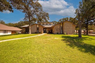 8 Greenbriar Ct, Trophy Club, TX 76262