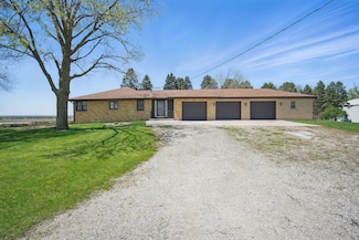 8872 NE 150th Ave, Maxwell, IA 50161