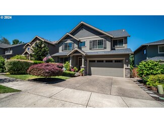 13297 SE Highpointe St, Clackamas, OR 97015