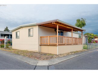300 SW 7th Ave Unit 707, Battle Ground, WA 98604