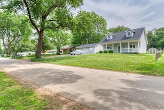 1927 Lakewood Dr, Wilmington, IL 60481
