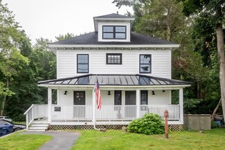 137 Winnacunnet Rd, Hampton, NH 03842