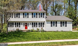 14 Fairfield Dr, Newark, DE 19711