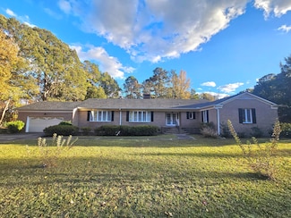 122 Runnymede Blvd, Sumter, SC 29153