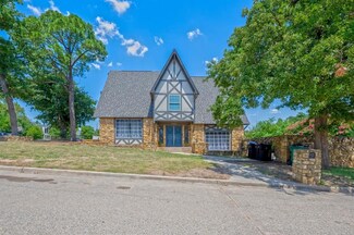8029 Golden Oaks Rd, Oklahoma City, OK 73127