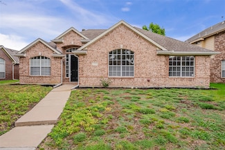 1524 Brewster Dr, Carrollton, TX 75010