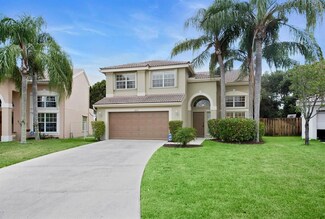 8213 White Rock Cir, Boynton Beach, FL 33436
