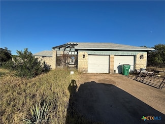 946 County Road 4818, Kempner, TX 76539