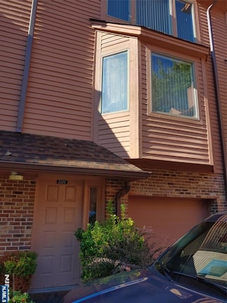 222C Washington Ave, Fort Lee, NJ 07024
