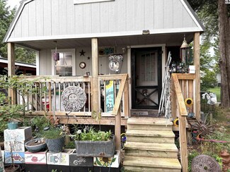5 Rock Rd, Marion, KS 66861
