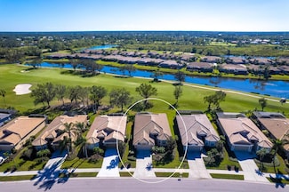 4451 Legacy Ct, Sarasota, FL 34241
