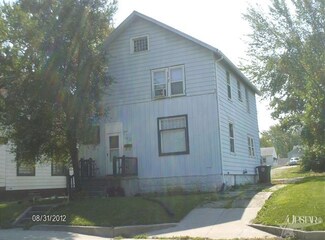 2416 Maumee Ave, Fort Wayne, IN 46803