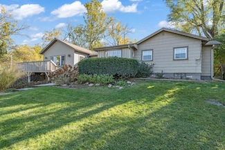 1306 E 5th St S, Newton, IA 50208