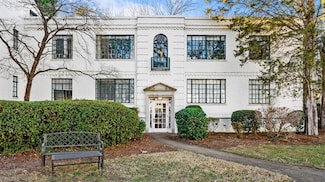 1700 N Elm St Unit Q3, Greensboro, NC 27408