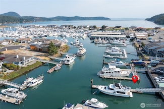 1909 Skyline Way Unit F, Anacortes, WA 98221