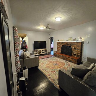 503 E 4th St, Rushville, NE 69360