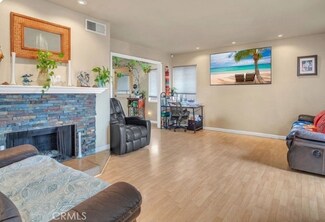 1925 Glenoaks Blvd, San Fernando, CA 91340