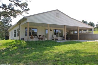 154 Matthews Ln, Melbourne, AR 72556