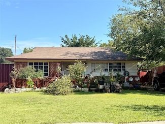 9918 Constance St, Dallas, TX 75220